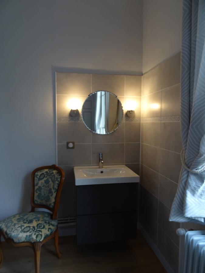 Chez Sylvie Hotel Sainte-Foy-les-Lyon Luaran gambar