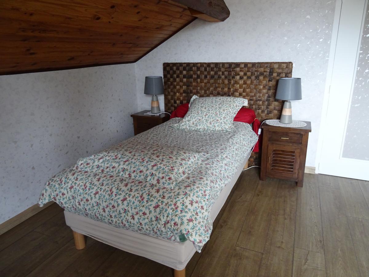 Chez Sylvie Hotel Sainte-Foy-les-Lyon Luaran gambar